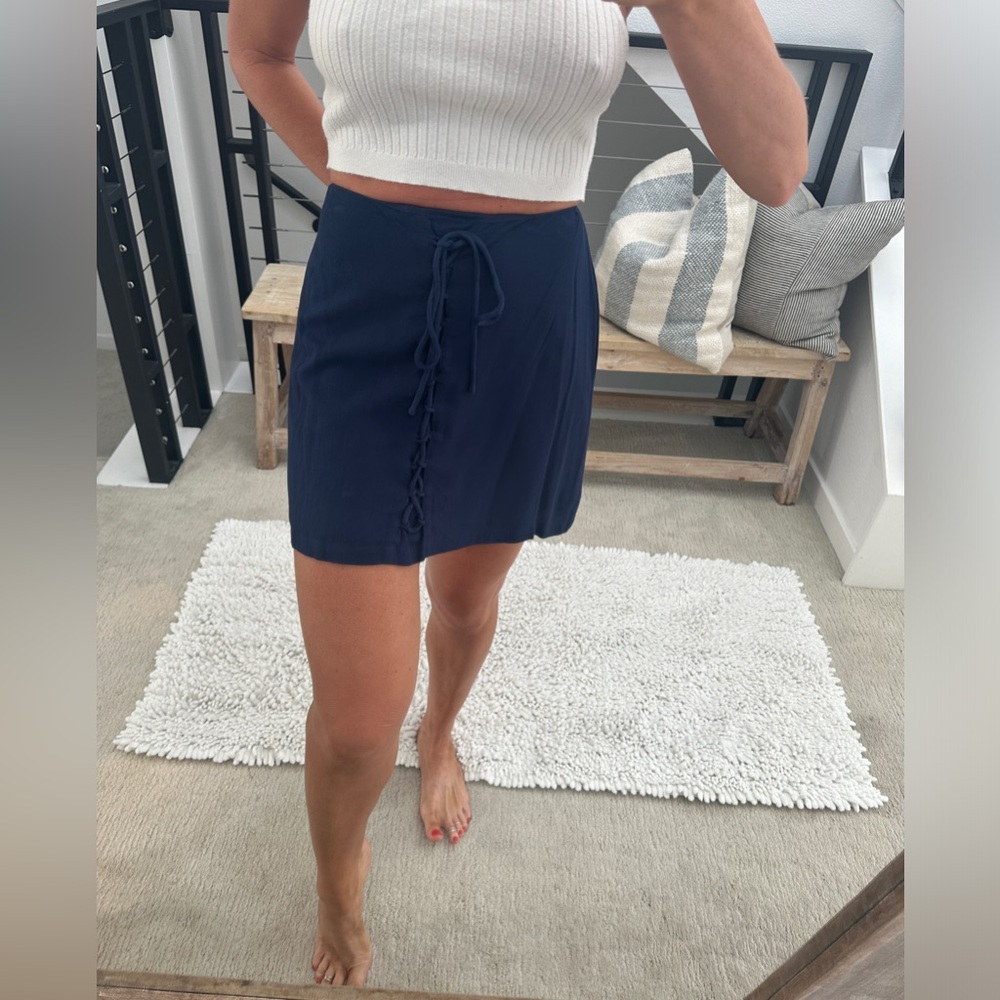 Kendall & Kylie Navy Lace-Up Mini Skirt Fully Lined Summer | NWT Size M